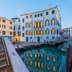  Appartamento Palazzo Morosini Degli Spezieri